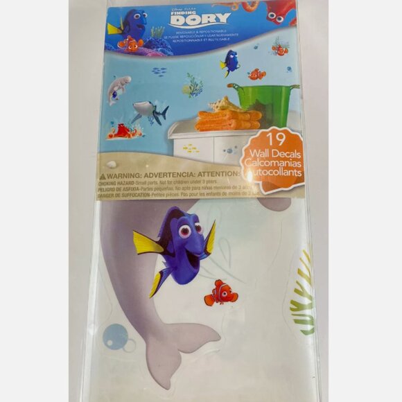 Brand New RoomMates Disney Finding Dory Wall Decal - Picture 1 of 8